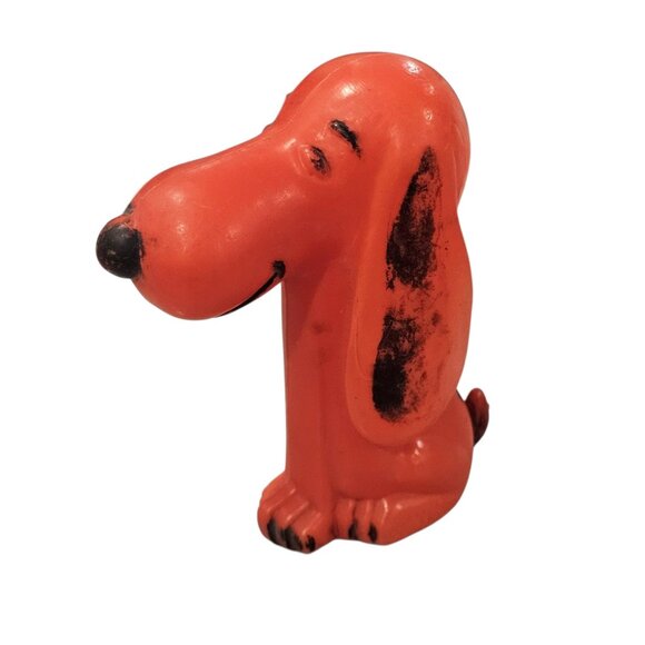 VTG 60s Red Snoopy Blowmold Figure hollow Hong Kong 4.5 inches - Crack on ear - Picture 1 of 10